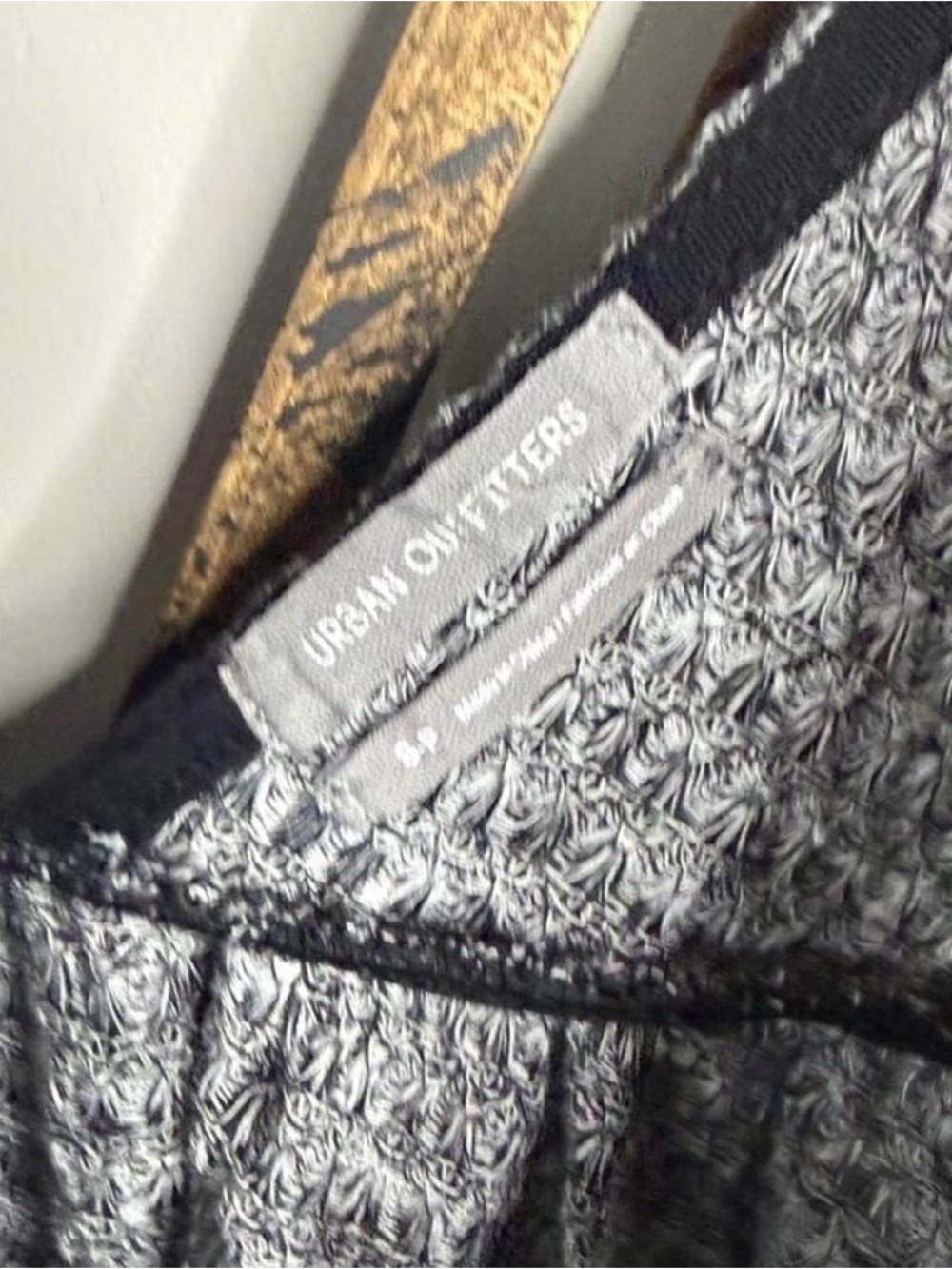 Urban Outfitters Gray Deep V Peplum Knit Tank - Picture 2 of 2